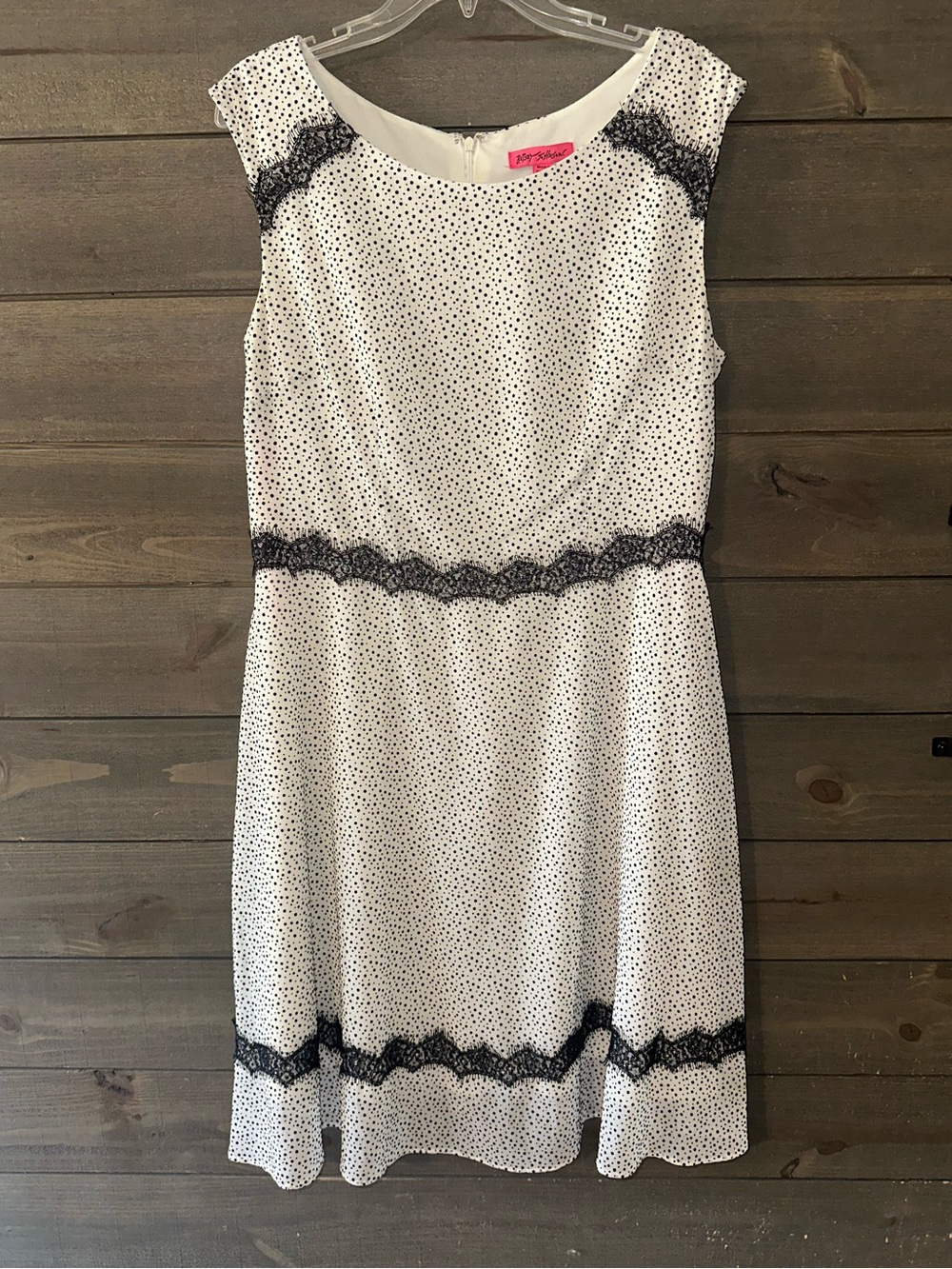 BETSEY JOHNSON White and Black Polka Dot Lace-Trim Sleeveless Dress